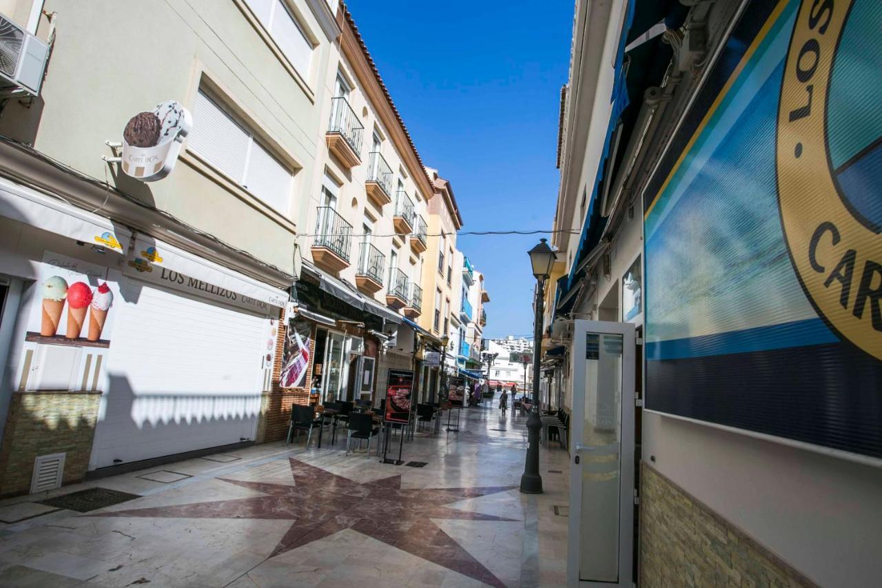 Apartamentos Vicenta Playa Carihuela Torremolinos Exterior foto